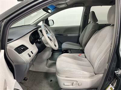2013 Toyota Sienna LE Mobility 7-Passen   - Photo 13 - West Bountiful, UT 84087