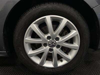 2015 Volkswagen Jetta SE   - Photo 5 - West Bountiful, UT 84087