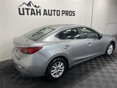 2015 Mazda Mazda3 i Touring   - Photo 3 - West Bountiful, UT 84087