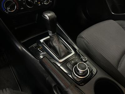 2015 Mazda Mazda3 i Touring   - Photo 19 - West Bountiful, UT 84087