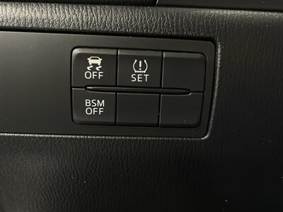 2015 Mazda Mazda3 i Touring   - Photo 17 - West Bountiful, UT 84087