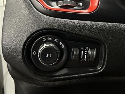 2018 Jeep Renegade Trailhawk   - Photo 28 - West Bountiful, UT 84087