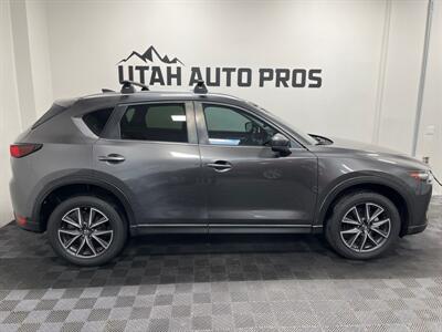 2018 Mazda CX-5 Touring   - Photo 2 - West Bountiful, UT 84087