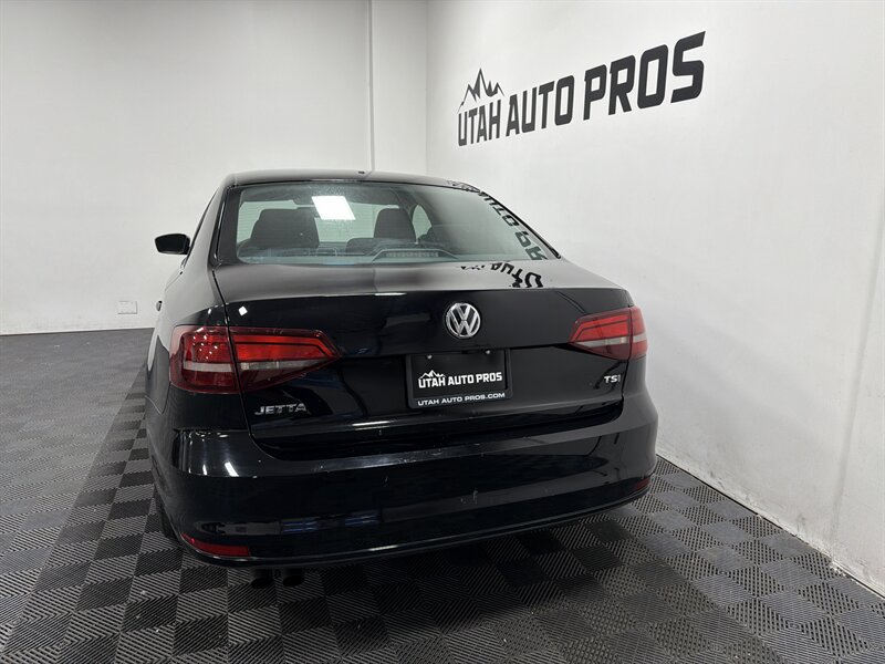 2017 Volkswagen Jetta 1.4T S - Photo 8 - West Bountiful, UT 84087