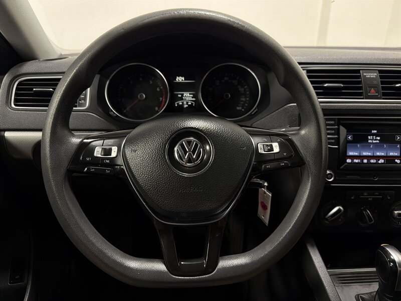 2017 Volkswagen Jetta 1.4T S - Photo 18 - West Bountiful, UT 84087