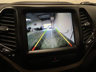 2017 Jeep Cherokee Latitude   - Photo 18 - West Bountiful, UT 84087