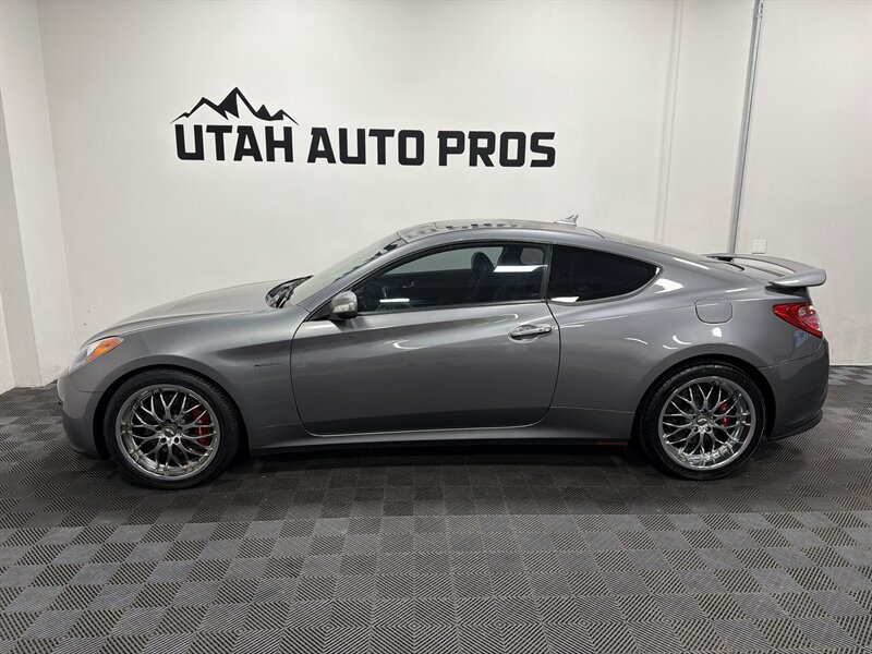 2010 Hyundai Genesis Coupe 3.8L 380 GT - Photo 6 - West Bountiful, UT 84087
