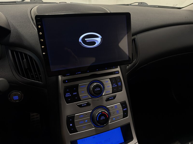2010 Hyundai Genesis Coupe 3.8L 380 GT - Photo 17 - West Bountiful, UT 84087