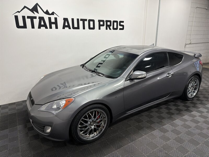 2010 Hyundai Genesis Coupe 3.8L 380 GT - Photo 5 - West Bountiful, UT 84087