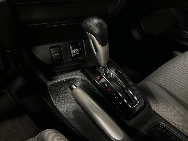 2015 Honda Civic LX - Photo 12 - West Bountiful, UT 84087