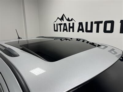 2012 Jeep Grand Cherokee Overland   - Photo 8 - West Bountiful, UT 84087