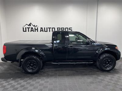 2012 Nissan Frontier SV V6   - Photo 2 - West Bountiful, UT 84087
