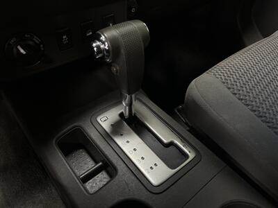 2012 Nissan Frontier SV V6   - Photo 20 - West Bountiful, UT 84087