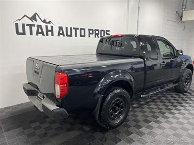 2012 Nissan Frontier SV V6   - Photo 3 - West Bountiful, UT 84087