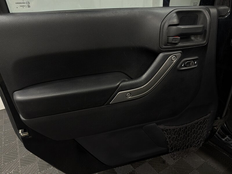 2015 Jeep Wrangler Sport - Photo 11 - West Bountiful, UT 84087