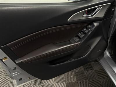 2018 Mazda Mazda3 Touring - Photo 13 - West Bountiful, UT 84087