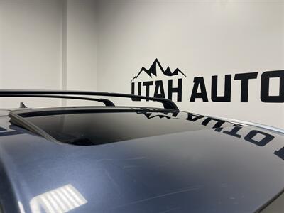 2015 Toyota Highlander XLE   - Photo 4 - West Bountiful, UT 84087