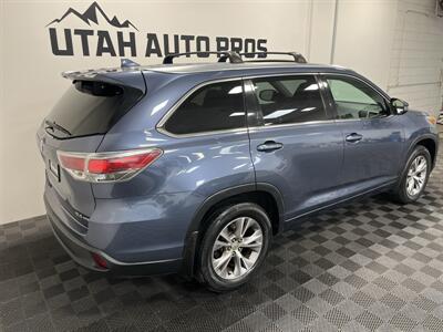 2015 Toyota Highlander XLE   - Photo 3 - West Bountiful, UT 84087