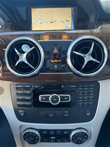 2013 Mercedes-Benz GLK 350  6 MONTHS SAME AS CASH - Photo 7 - Wilton Manors, FL 33311