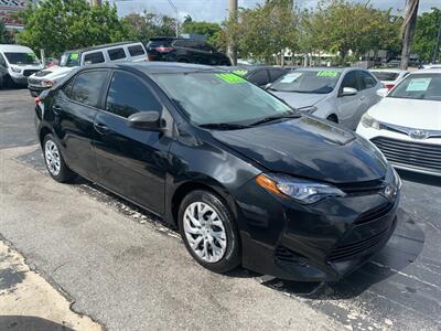 2017 Toyota Corolla LE  6 MONTHS SAME AS CASH - Photo 6 - Wilton Maners, FL 33311