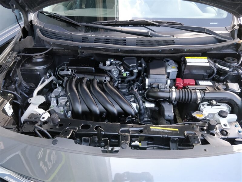 2018 Nissan Versa SV CASH DEAL SPEACIAL - Photo 10 - Wilton Manors, FL 33311