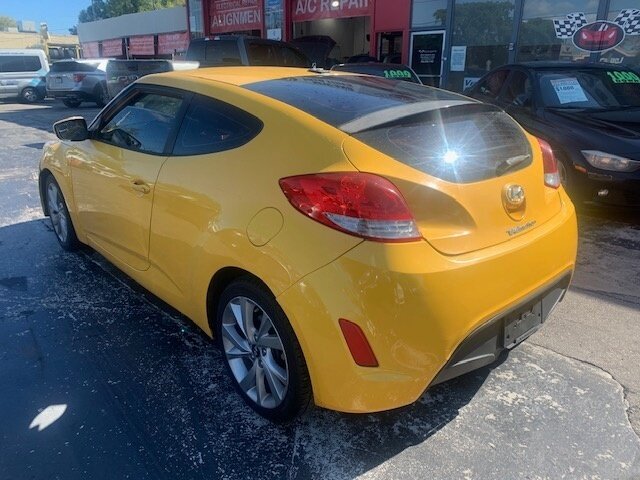2017 Hyundai VELOSTER up to 12 month 0%- same as cash - Photo 3 - Wilton Manors, FL 33311