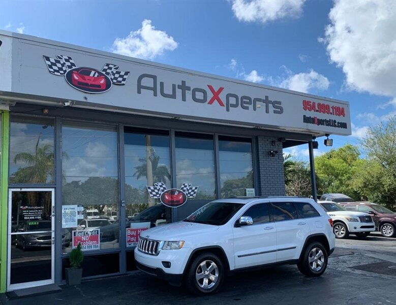 2013 Jeep Grand Cherokee Limited Up to 12 MONTHS SAME AS CASH - Photo 8 - Wilton Manors, FL 33311