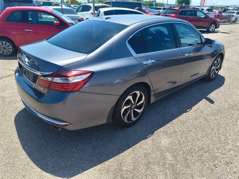 2017 Honda Accord EX-L V6 - Photo 2 - Tucson, AZ 85711