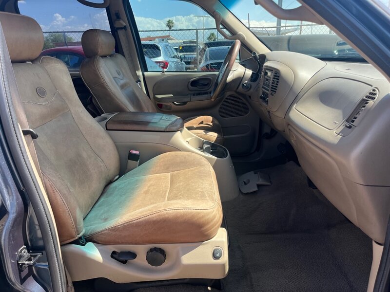 2001 Ford F-150 XLT - Photo 12 - Tucson, AZ 85711