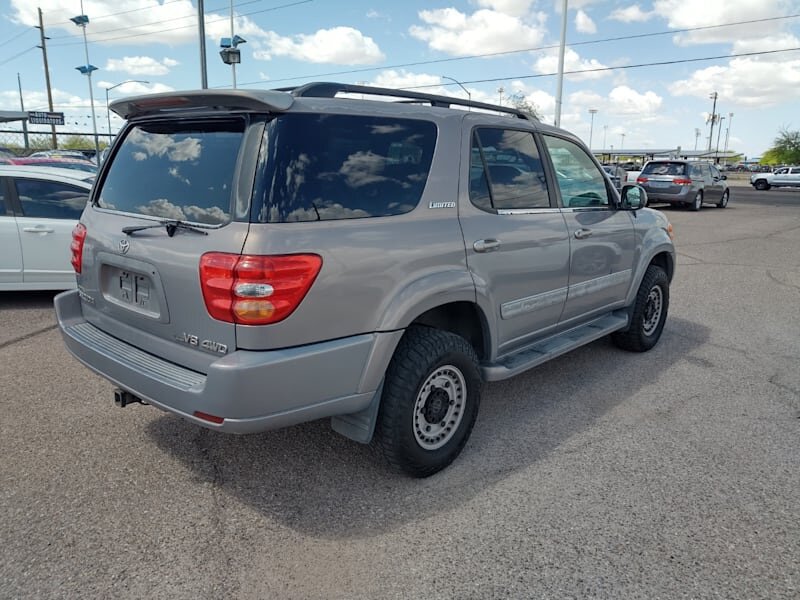 2001 Toyota Sequoia Limited   - Photo 2 - Tucson, AZ 85711