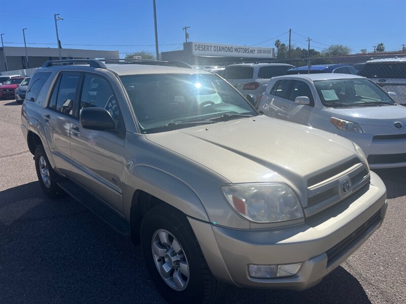 2004 Toyota 4Runner SR5   - Photo 5 - Tucson, AZ 85711