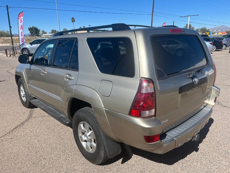 2004 Toyota 4Runner SR5   - Photo 6 - Tucson, AZ 85711