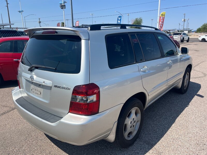 2005 Toyota Highlander - Photo 2 - Tucson, AZ 85711