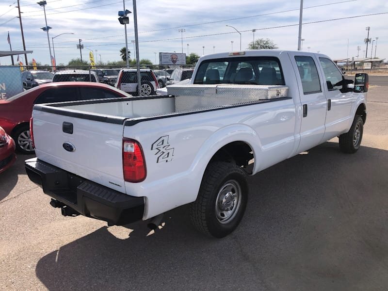 2015 Ford F-250 Super Duty XL   - Photo 2 - Tucson, AZ 85711