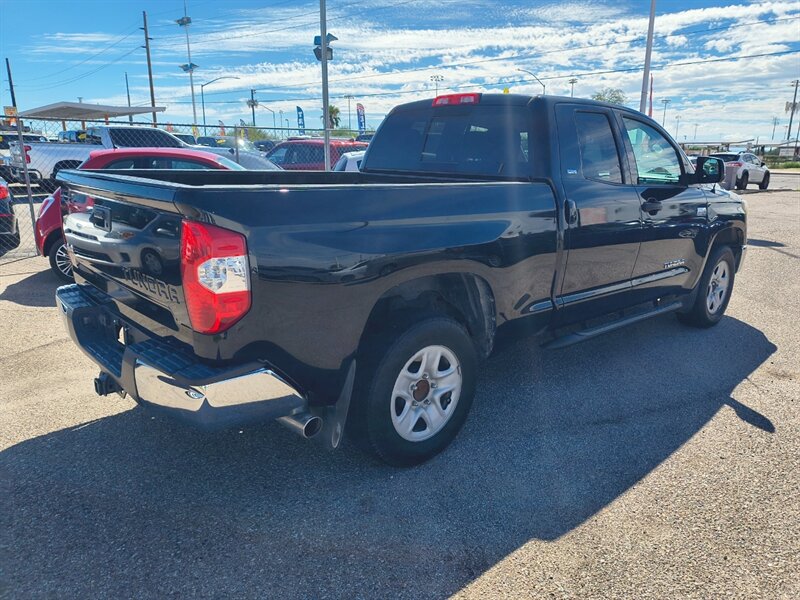 2018 Toyota Tundra SR5 - Photo 2 - Tucson, AZ 85711