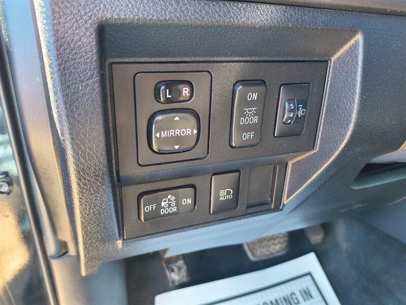2018 Toyota Tundra SR5 - Photo 13 - Tucson, AZ 85711