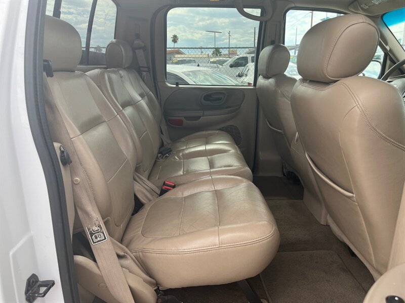2003 Ford F-150 Lariat 4dr SuperCrew Lariat   - Photo 11 - Tucson, AZ 85711