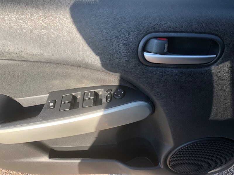 2011 Mazda Mazda2 Sport   - Photo 13 - Tucson, AZ 85711