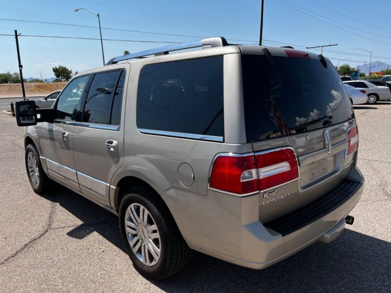 2008 Lincoln Navigator   - Photo 4 - Tucson, AZ 85711