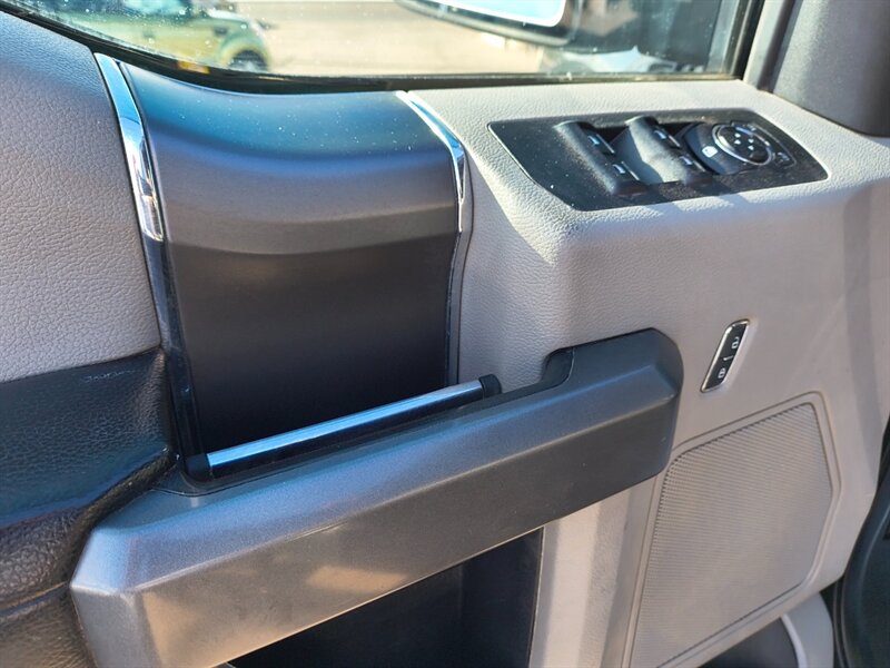 2017 Ford F-150 XLT   - Photo 15 - Tucson, AZ 85711