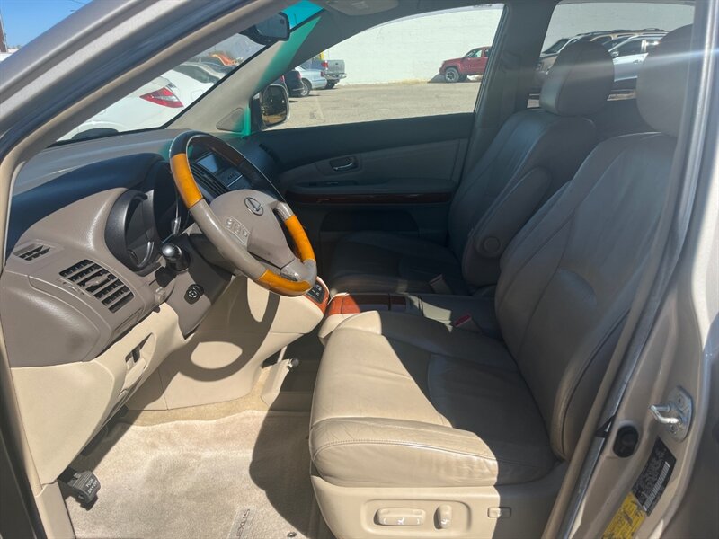2004 Lexus RX 330 - Photo 7 - Tucson, AZ 85711