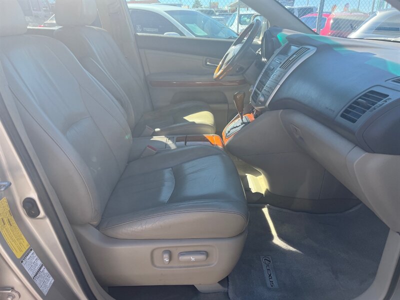 2004 Lexus RX 330 - Photo 11 - Tucson, AZ 85711