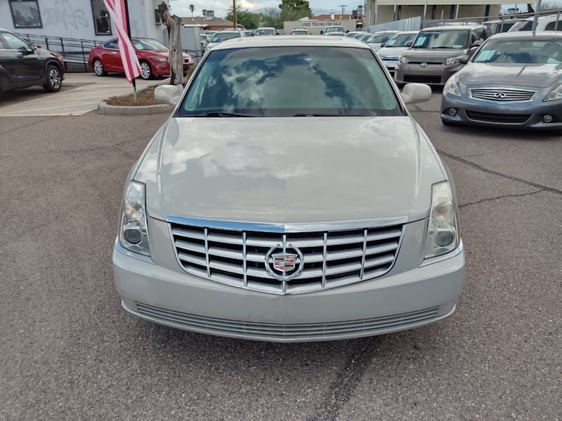 2008 Cadillac DTS   - Photo 3 - Tucson, AZ 85711