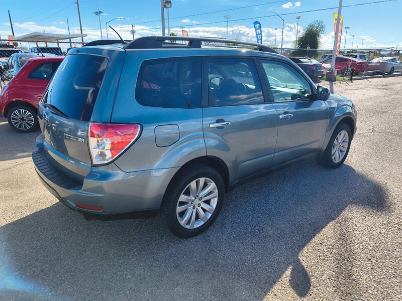 2011 Subaru Forester 2.5X Limited - Photo 2 - Tucson, AZ 85711