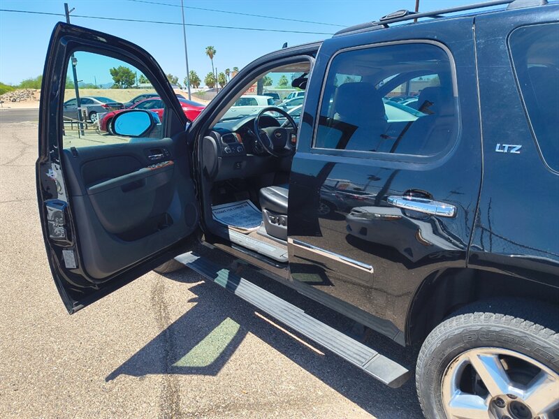 2013 Chevrolet Tahoe LTZ - Photo 16 - Tucson, AZ 85711