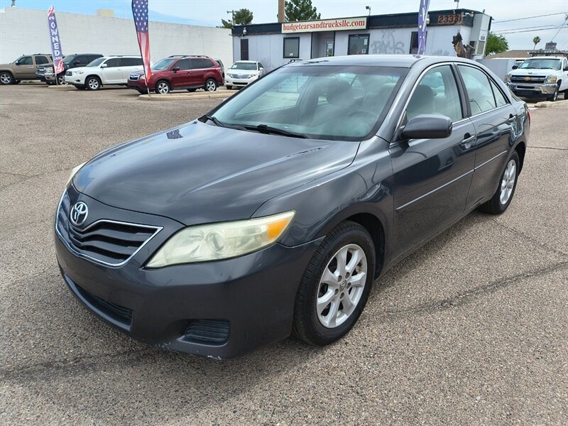 2011 Toyota Camry LE   - Photo 13 - Tucson, AZ 85711