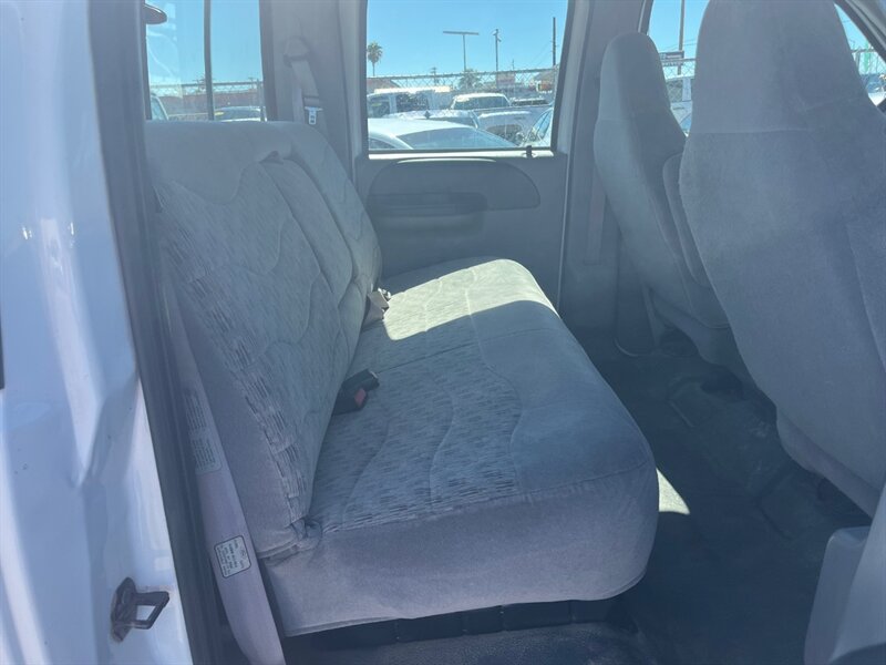 1999 Ford F-250 Super Duty XL 4dr XL - Photo 12 - Tucson, AZ 85711