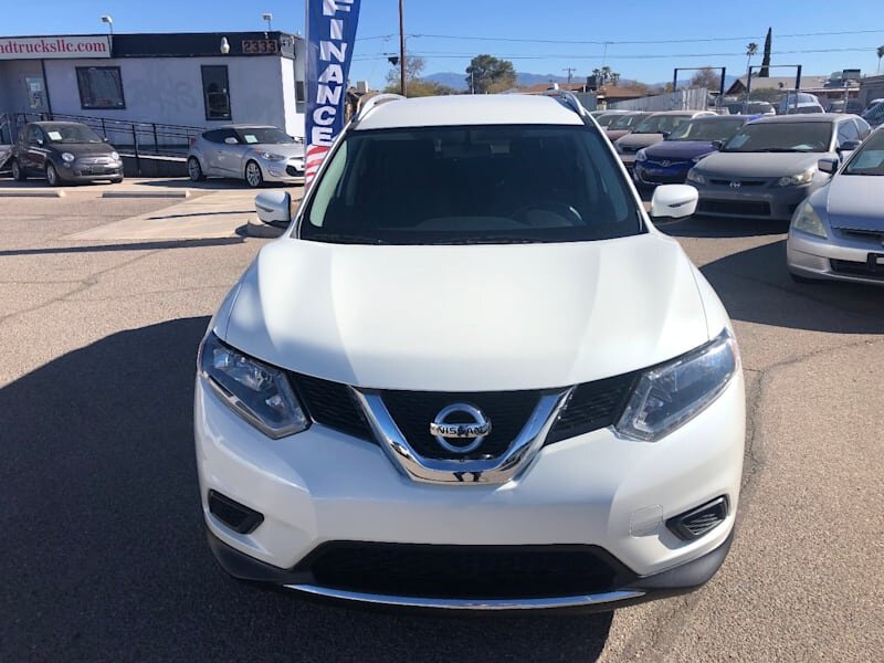 2016 Nissan Rogue SV   - Photo 3 - Tucson, AZ 85711