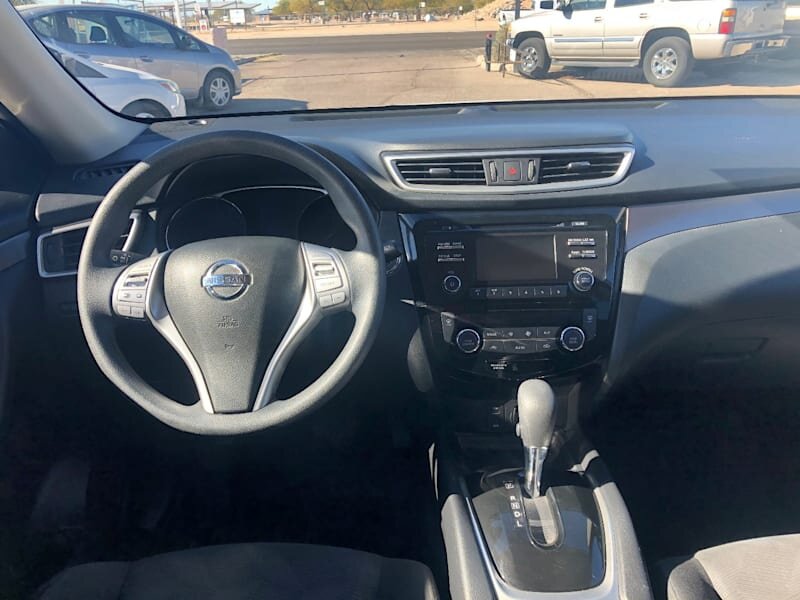 2016 Nissan Rogue SV   - Photo 10 - Tucson, AZ 85711