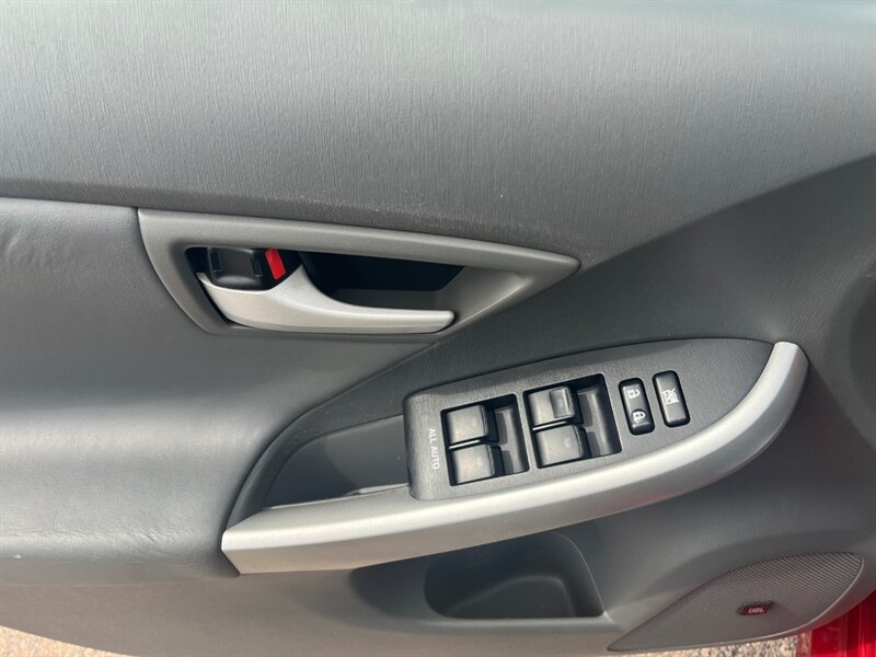 2010 Toyota Prius IV   - Photo 14 - Tucson, AZ 85711